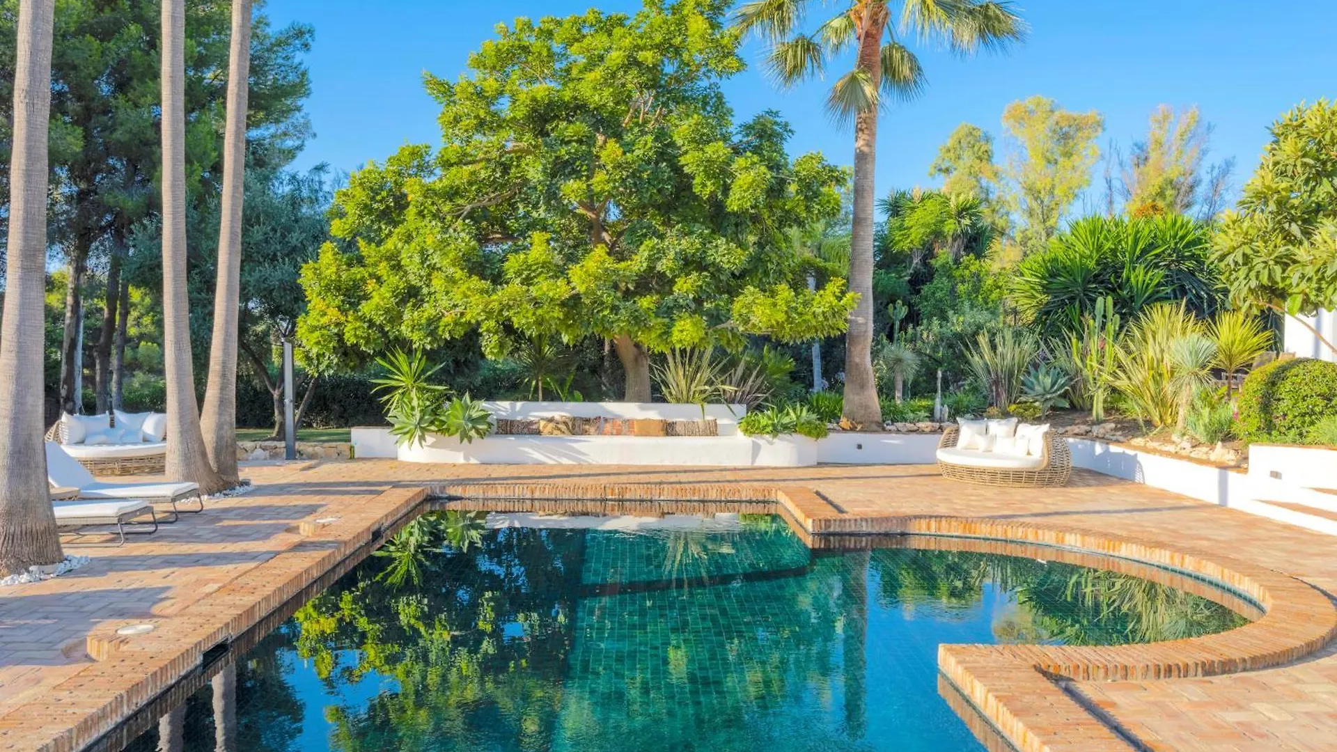 James Smb10 - Stunning Luxury Finca On A Private Domaine At Villa Padierna Golf Club Golf Club Estepona 0*,